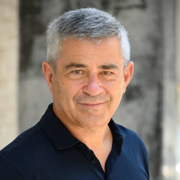 Nikos Stergiopulos Headshot