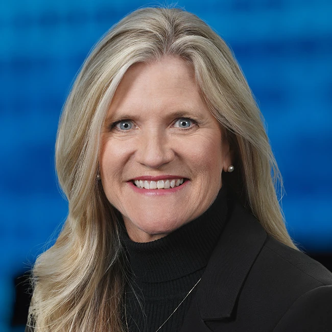 Julie Brewer (Alcon)